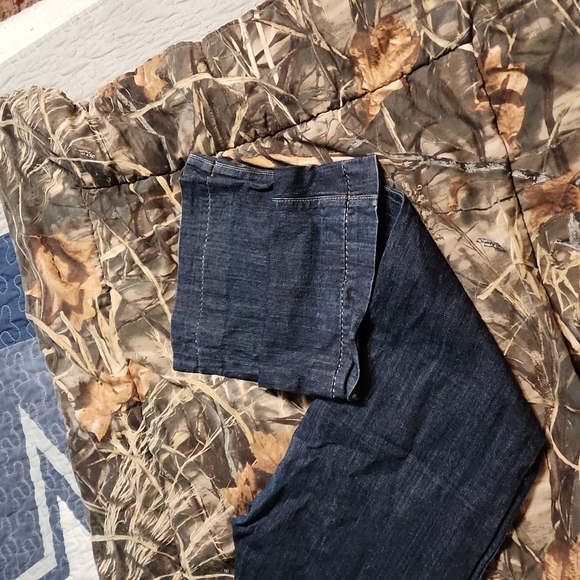 Miss Me Flare Leg Jeans - Picture 4 of 8